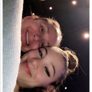 Meet your Posher, Julie